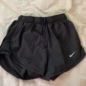 Black nike shorts